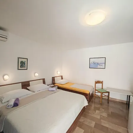 Ivona 2 Bed & Breakfast *